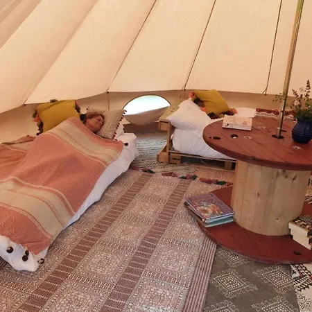 The Bunnies Barrow Bell Tent - Family Zone 2* ريتشموند